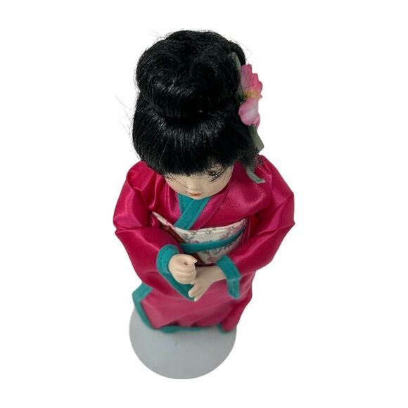 Japanese Geisha Akiko Porcelain Doll In Pink Kimono With Floral Obi & Stand - Picture 3 of 12